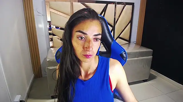 Maily a  online show from January 17, 2026, 3:00 am