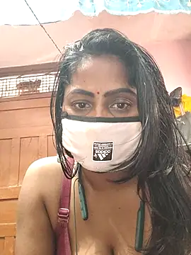 Jasmine Januja online show from November 16, 2025, 3:12 am