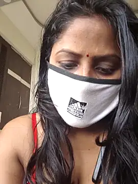 Jasmine Januja online show from January 7, 2026, 4:48 am