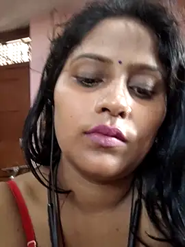 Snapshot of Jasmine_Januja chatting on May 15, 2026, 11:01 pm Jasmine Januja online show from May 15, 2026, 11:01 pm