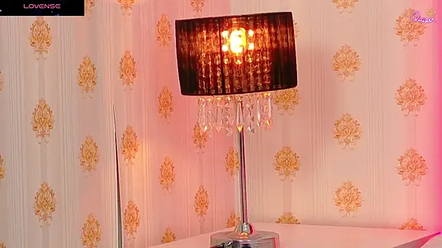 CoraVex online show from January 14, 2026, 5:13 am