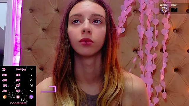 CoraVex online show from March 21, 2026, 5:01 am