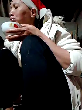 donna-bae online show from February 3, 2026, 12:32 pm