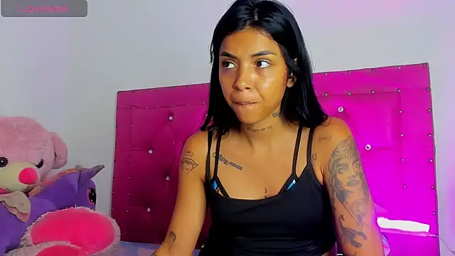 Snapshot of dahiiangomezz chatting on May 12, 2026, 10:29 pm dahiiangomezz online show from May 12, 2026, 10:29 pm