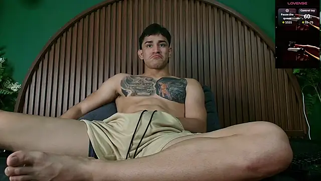 JeergMuscle online show from December 23, 2025, 4:54 am