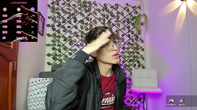 bellmontneon online show from January 6, 2026, 1:04 pm