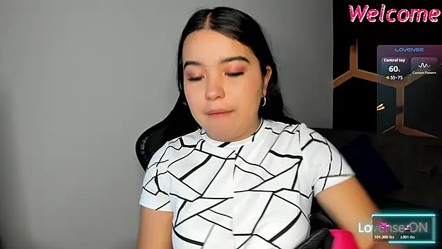 LunaWiill  online show from January 17, 2026, 9:40 pm