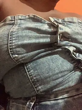 mii ysaa online show from April 16, 2026, 3:51 am