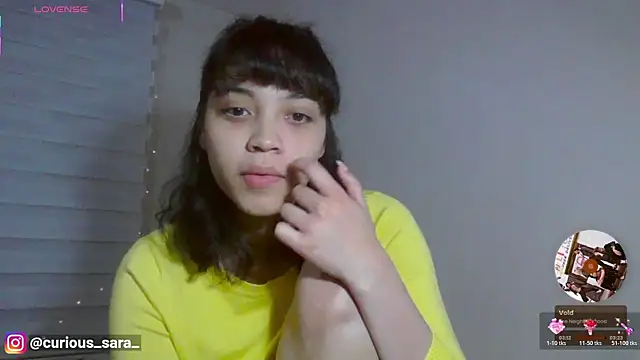  curiouskitten  online show from December 17, 2025, 4:07 am