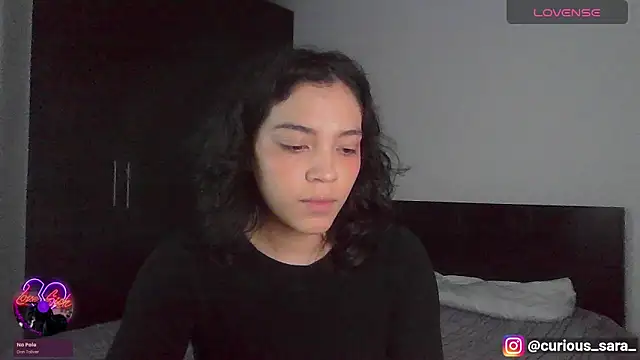  curiouskitten  online show from March 12, 2026, 2:07 am