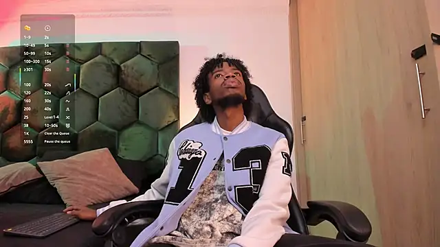 Snapshot of AllexJacob chatting on February 25, 2026, 1:10 pm AllexJacob online show from February 25, 2026, 1:10 pm