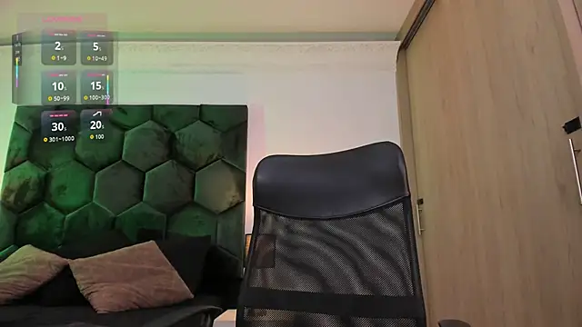 Snapshot of AllexJacob chatting on April 11, 2026, 1:26 pm AllexJacob online show from April 11, 2026, 1:26 pm