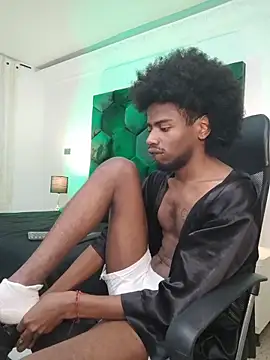 Snapshot of AllexJacob chatting on April 15, 2026, 7:58 pm AllexJacob online show from April 15, 2026, 7:58 pm