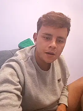 Meenlove online show from September 28, 2025, 8:25 pm