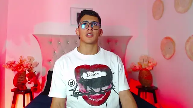 SalvadorFit online show from November 7, 2025, 8:31 pm