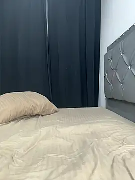 arthurdavies online show from November 4, 2025, 5:39 am