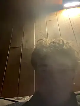 Snapshot of Randy9222 chatting on January 7, 2026, 10:45 pm Randy9222 online show from January 7, 2026, 10:45 pm