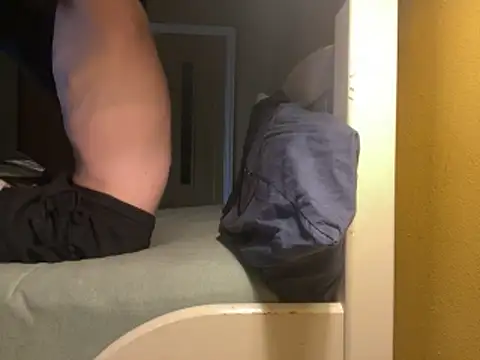 Snapshot of Randy9222 chatting on February 14, 2026, 8:22 am Randy9222 online show from February 14, 2026, 8:22 am