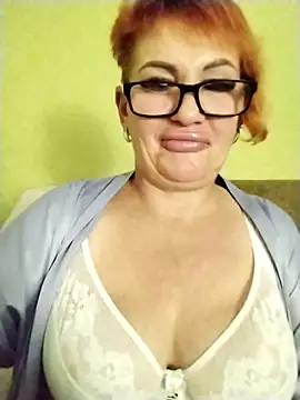 Alissa55552111 online show from October 6, 2025, 7:00 pm