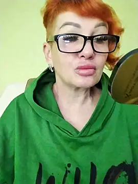Snapshot of Alissa55552111 chatting on May 17, 2026, 6:44 am Alissa55552111 online show from May 17, 2026, 6:44 am