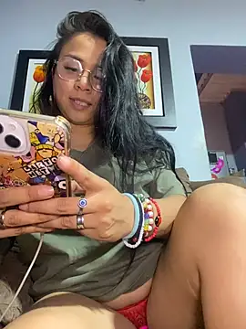 Rouus14 online show from November 8, 2025, 9:09 am