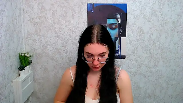 MiraBabe  online show from November 10, 2025, 10:47 am