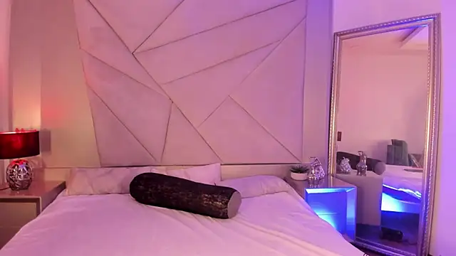 RouseWhitte online show from March 21, 2026, 2:42 pm