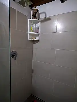 Suzanelee1 online show from November 11, 2025, 1:16 am