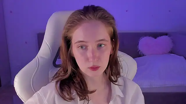 CrystalSoul  online show from November 2, 2025, 3:36 pm