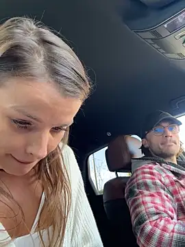 Snapshot of fit_vic chatting on November 5, 2025, 1:22 pm fit vic online show from November 5, 2025, 1:22 pm