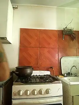 Lionardovssf35 online show from January 9, 2026, 1:36 pm