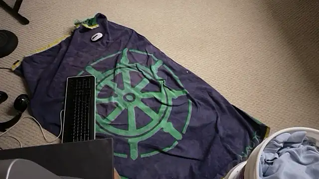 Doanything4you online show from February 19, 2026, 3:02 am