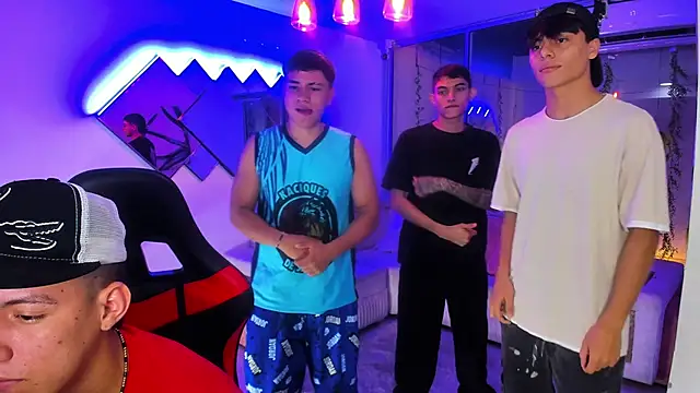 Houseofwarrios online show from December 21, 2025, 5:36 am