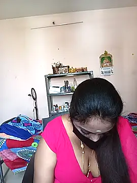 queendivya online show from April 21, 2026, 5:36 am