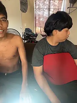 P4NT0J4 online show from February 16, 2026, 11:34 pm