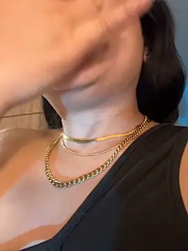 Snapshot of amyross_s1 chatting on September 23, 2025, 6:05 am amyross s1 online show from September 23, 2025, 6:05 am