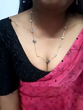 Snapshot of Kavya_telug chatting on October 15, 2025, 6:13 am Kavya telug online show from October 15, 2025, 6:13 am
