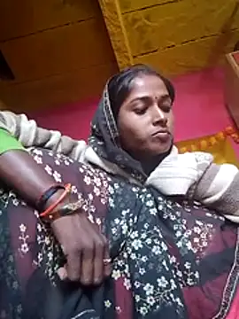 Hot reshmaji online show from November 28, 2025, 2:47 am