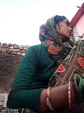 Hot reshmaji online show from February 7, 2026, 12:31 pm