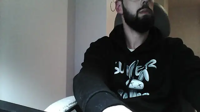 yourfantasy777 online show from February 3, 2026, 6:13 pm