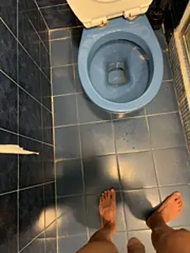 Snapshot of leeyoung_ chatting on October 11, 2025, 7:23 pm leeyoung  online show from October 11, 2025, 7:23 pm