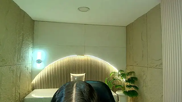 dany r  online show from January 17, 2026, 1:05 pm