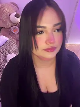 Mericute  online show from April 11, 2026, 1:43 am