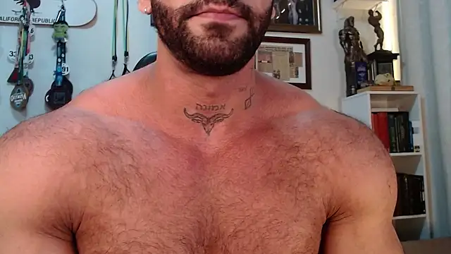 henryhadesflirt online show from January 7, 2026, 9:06 pm