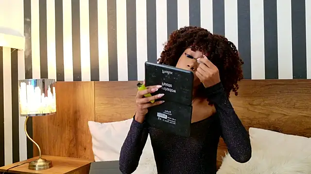 Stellaciel  online show from October 23, 2025, 10:41 pm