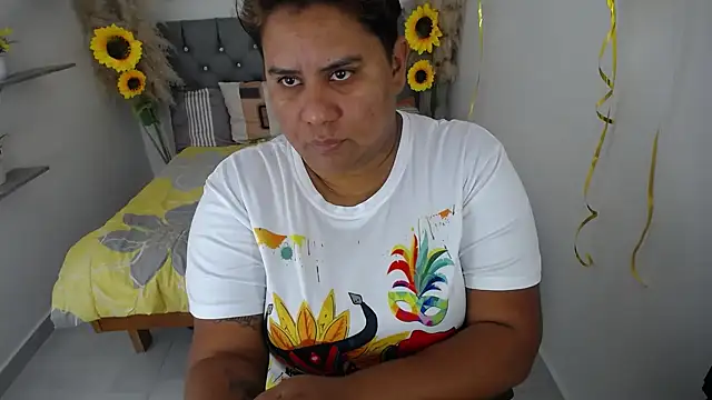 hotlesby valery online show from September 30, 2025, 12:21 pm