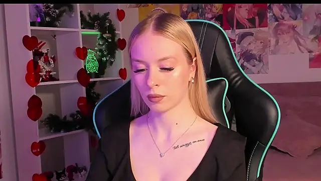 MiaGraces online show from December 20, 2025, 5:25 am