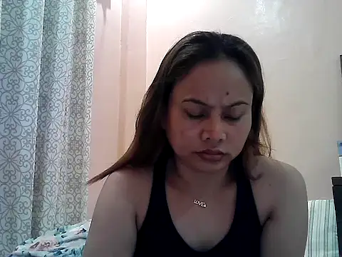 Amarrahlyn online show from November 17, 2025, 10:04 pm