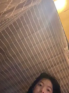 Tramy xx online show from October 2, 2025, 8:43 am