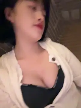 Tramy xx online show from October 16, 2025, 3:18 am